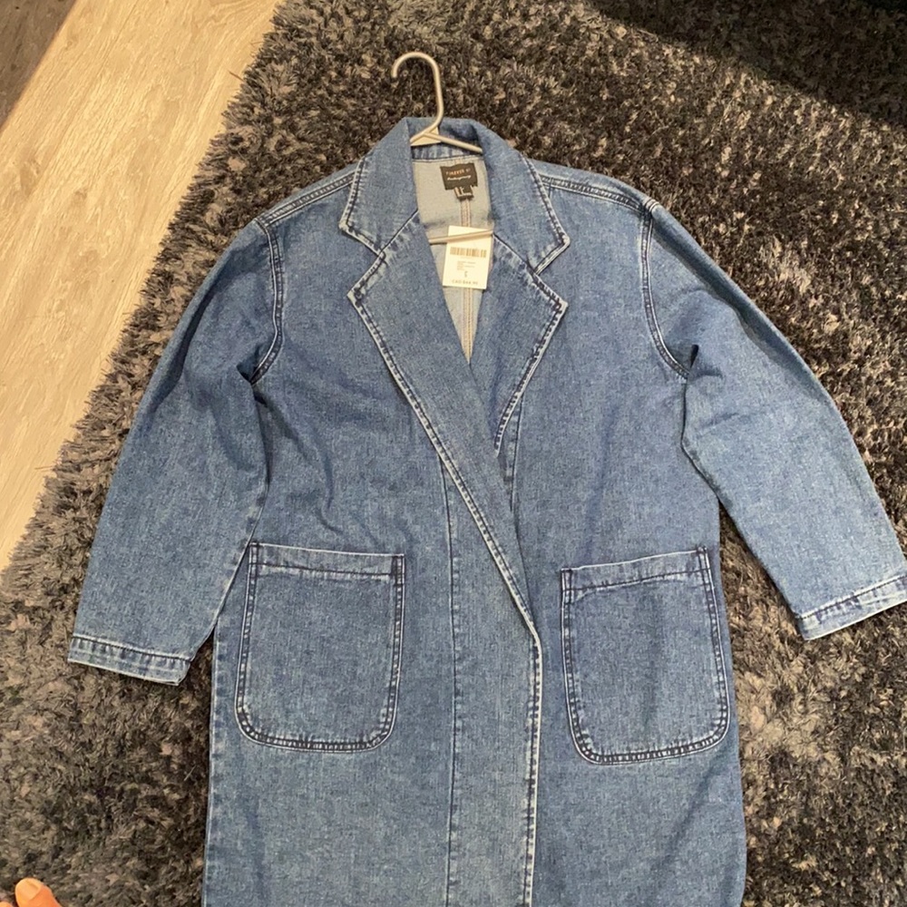 Coat - Picture 2 of 3